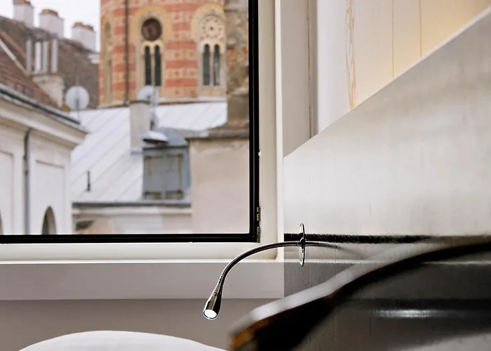 Alma Boutique-hotel 4* Відень