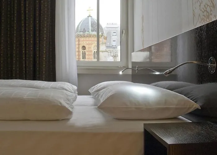 Alma Boutique-hotel 4*