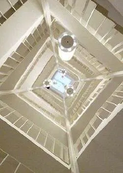 Готель Alma Boutique-hotel 4*